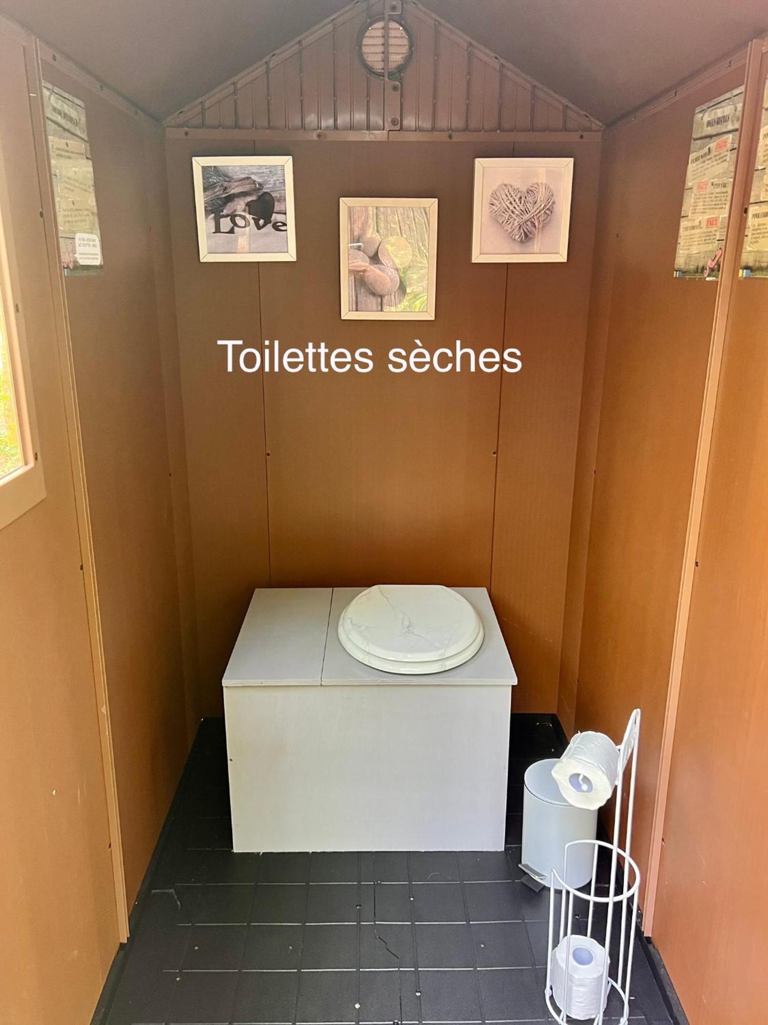 Cabane Insolite Avec Escape Game Saint-Évarzec Exterior foto